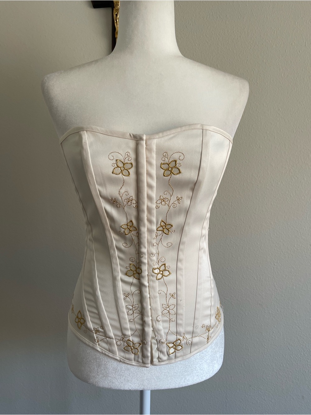 Charlotte Russe Cream Strapless Embroidered Corset Top